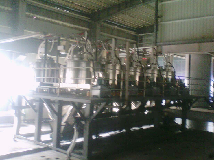 DFGZ淀粉專用全自動下部卸料離心機(圖2)